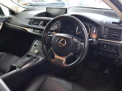 2020 Lexus CT 200h - Thumbnail