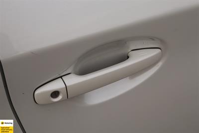 2011 Toyota Prius - Thumbnail