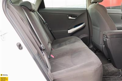2011 Toyota Prius - Thumbnail