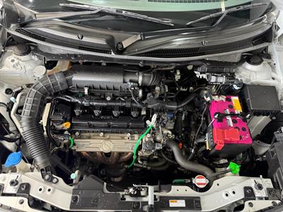 2019 Suzuki Swift - Thumbnail