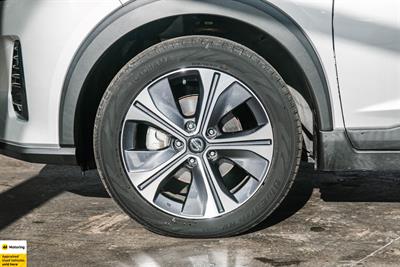 2020 Nissan Kicks - Thumbnail