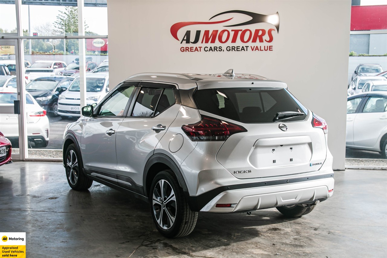 2020 Nissan Kicks