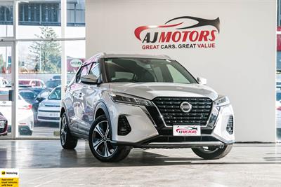 2020 Nissan Kicks - Thumbnail