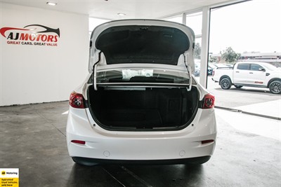 2014 Mazda Axela - Thumbnail