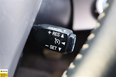 2015 Toyota Aqua - Thumbnail