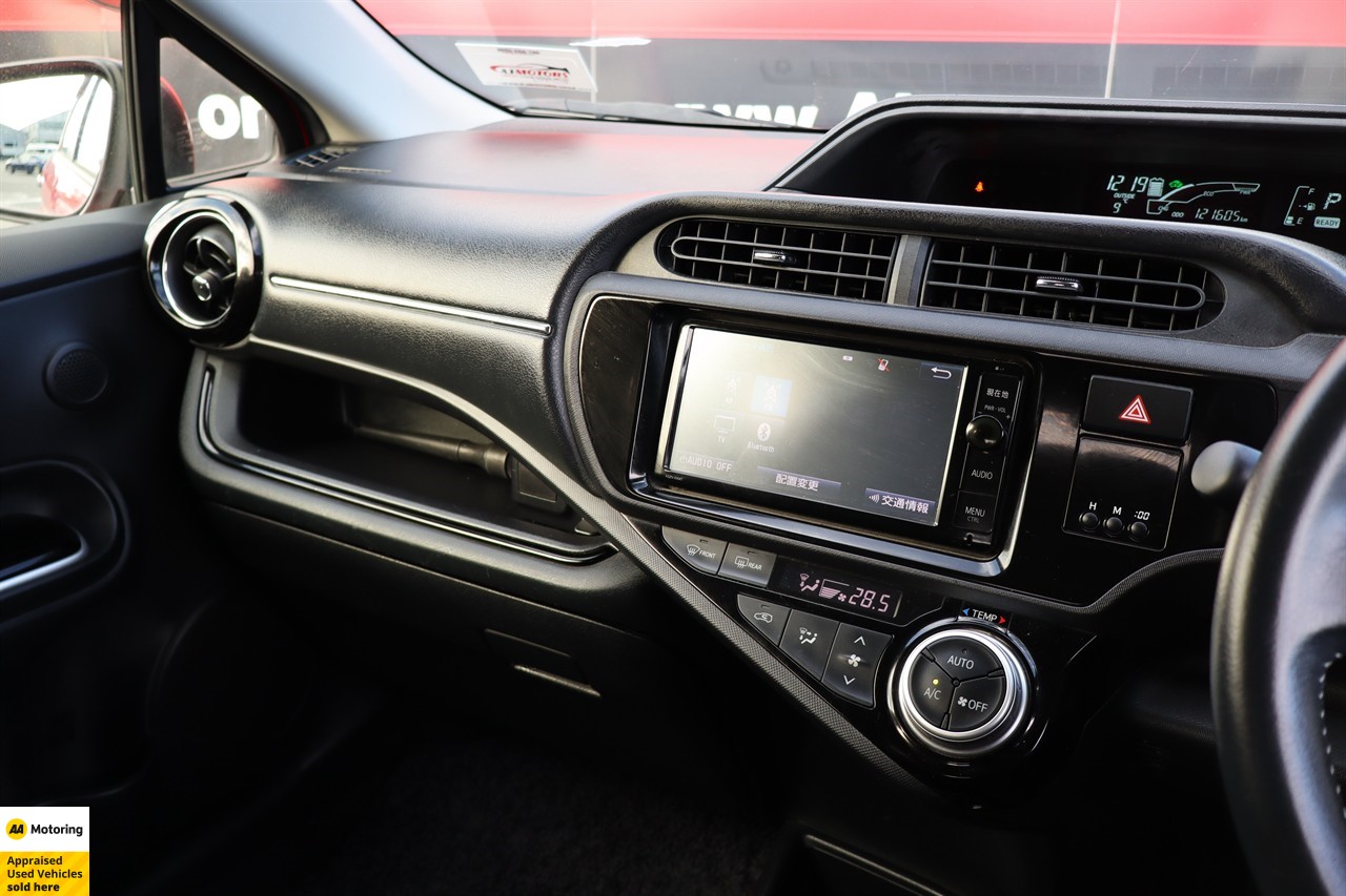 2015 Toyota Aqua