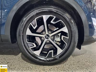 2024 Kia Sportage - Thumbnail