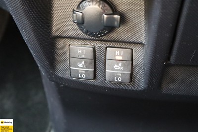 2015 Toyota Estima - Thumbnail