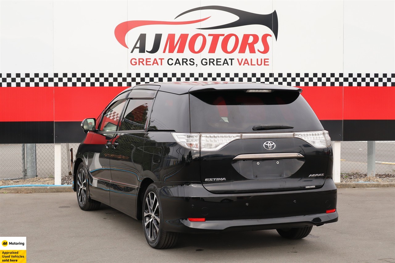 2015 Toyota Estima
