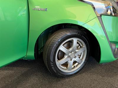 2015 Toyota Sienta - Thumbnail