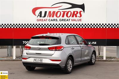 2022 Hyundai i30 - Thumbnail