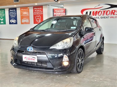 2012 Toyota Aqua - Thumbnail