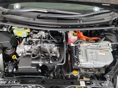 2012 Toyota Aqua - Thumbnail