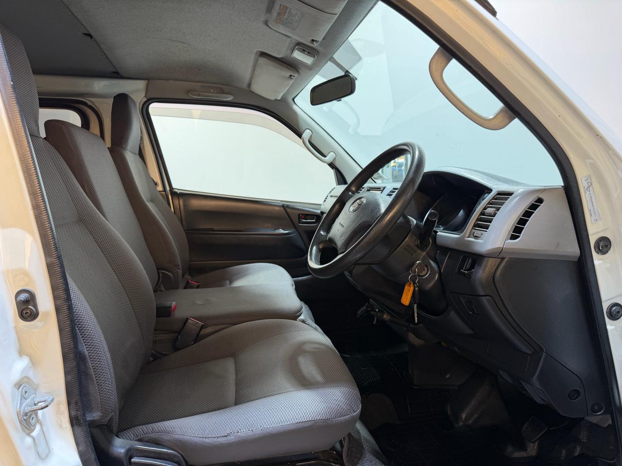 2013 Toyota Hiace