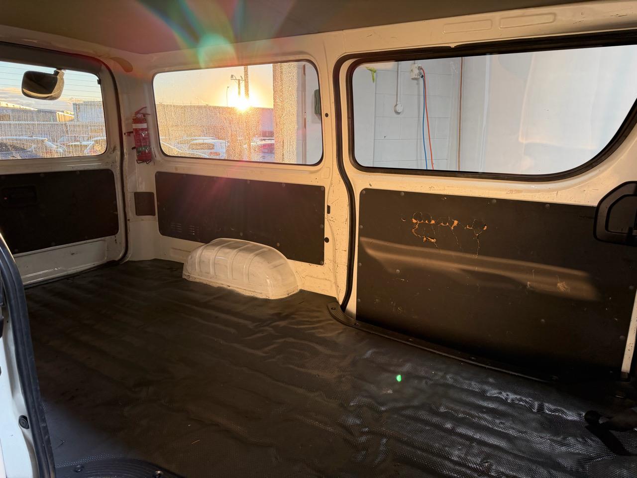 2013 Toyota Hiace