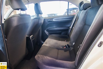 2018 Toyota Corolla - Thumbnail