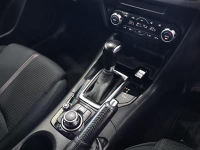 2018 Mazda Axela - Thumbnail
