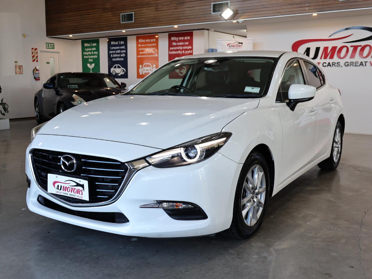 2018 Mazda Axela