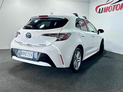 2021 Toyota Corolla - Thumbnail