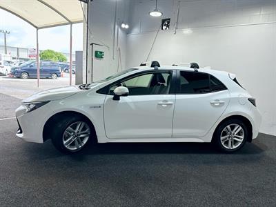 2021 Toyota Corolla - Thumbnail