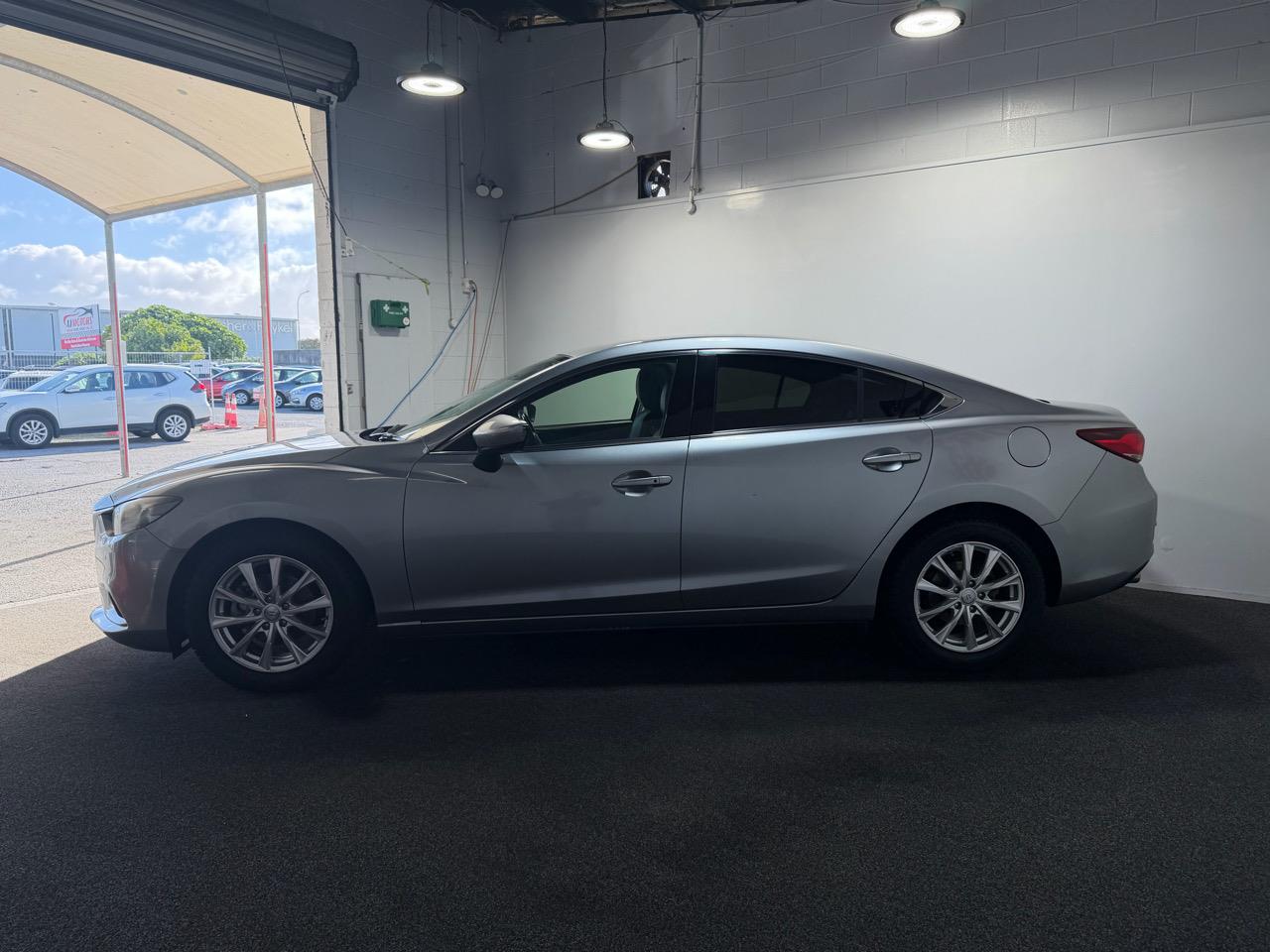 2013 Mazda Atenza