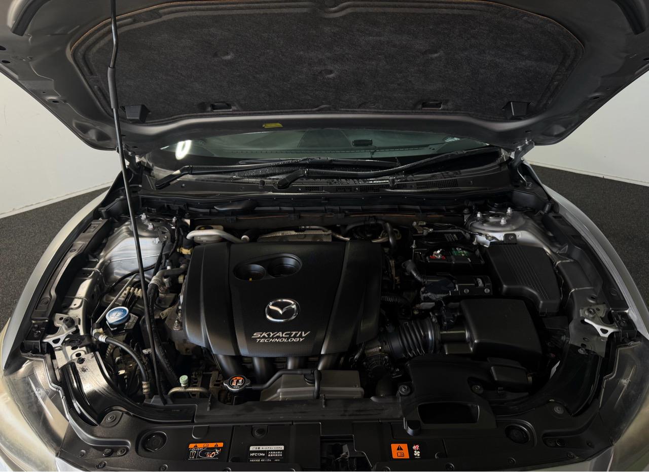 2013 Mazda Atenza