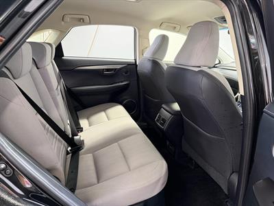 2014 Lexus NX 300h - Thumbnail