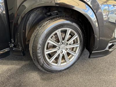 2014 Lexus NX 300h - Thumbnail