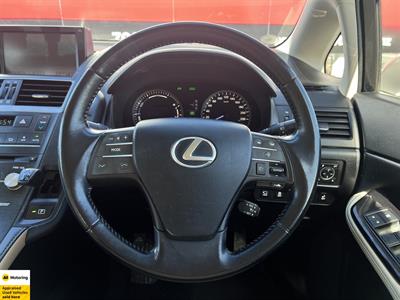 2013 Lexus HS - Thumbnail