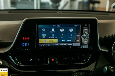 2018 Toyota C-HR - Thumbnail