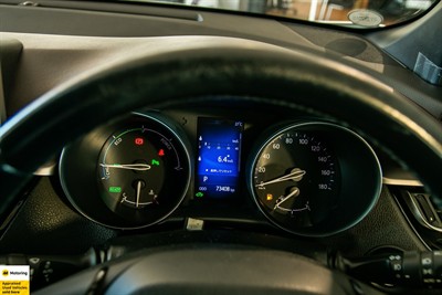 2018 Toyota C-HR - Thumbnail