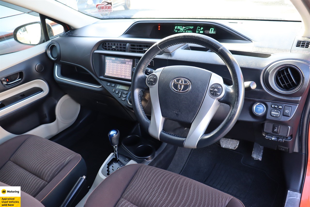 2013 Toyota Aqua