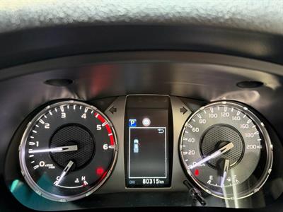 2020 Toyota Hilux - Thumbnail