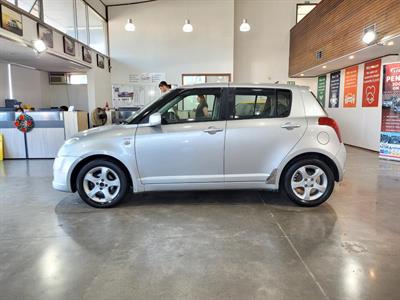 2006 Suzuki Swift - Thumbnail