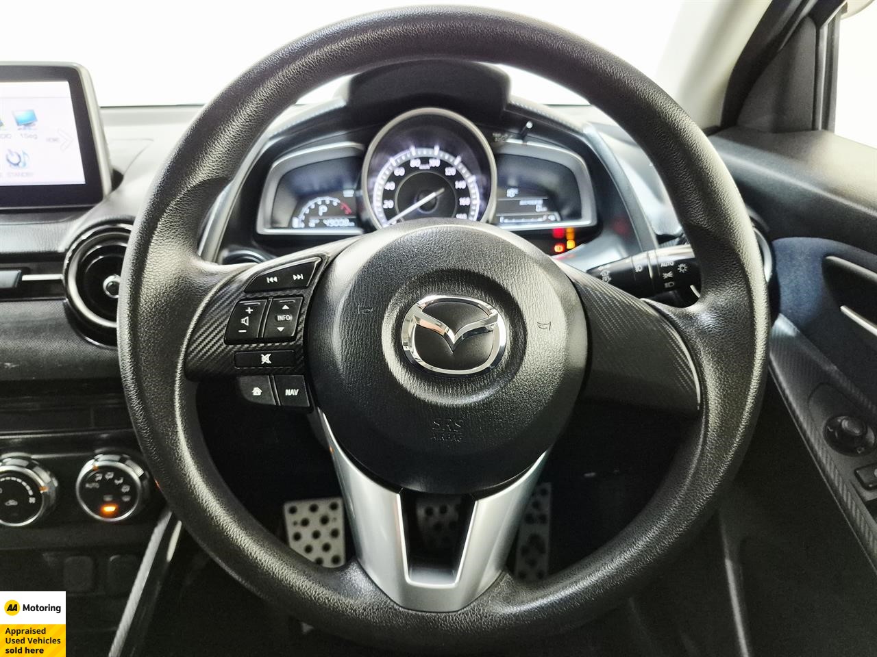 2015 Mazda Demio