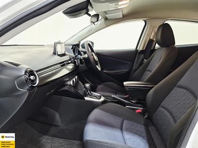 2015 Mazda Demio - Thumbnail