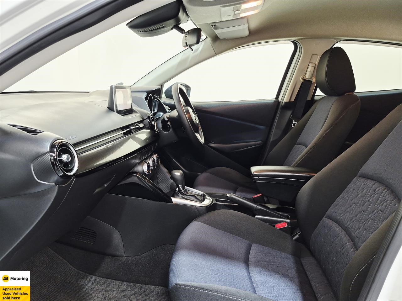 2015 Mazda Demio