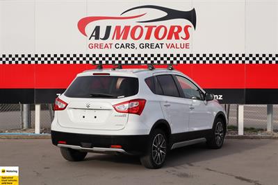 2015 Suzuki SX4 - Thumbnail