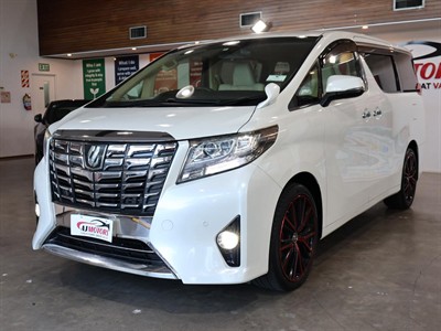 2016 Toyota Alphard - Thumbnail