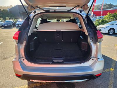 2022 Nissan X-Trail - Thumbnail