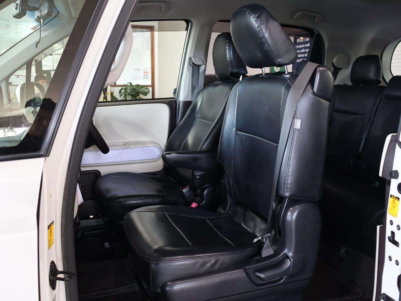 2013 Toyota Spade