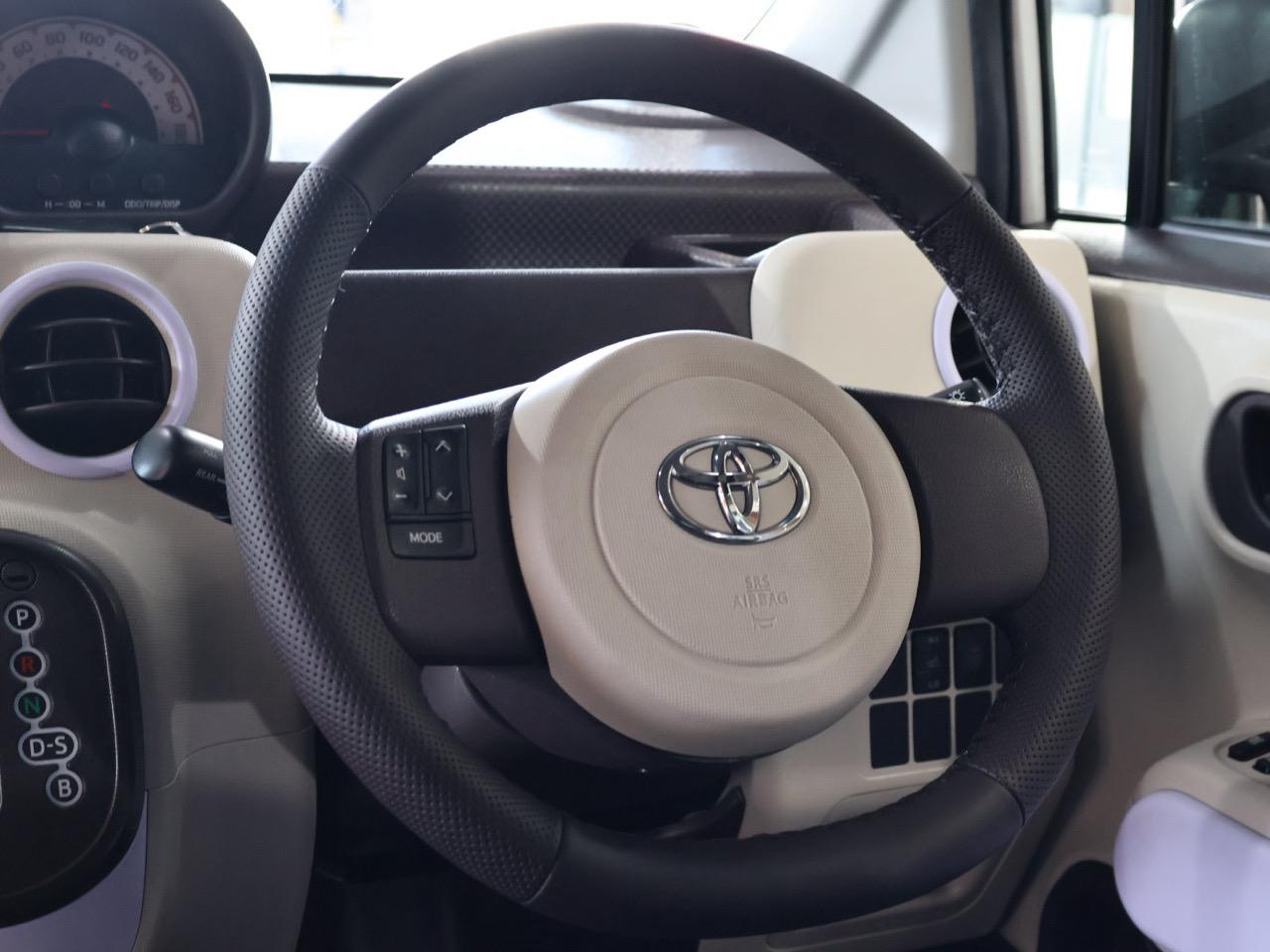 2013 Toyota Spade