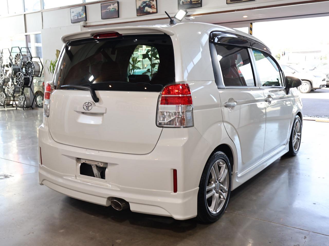 2013 Toyota Spade