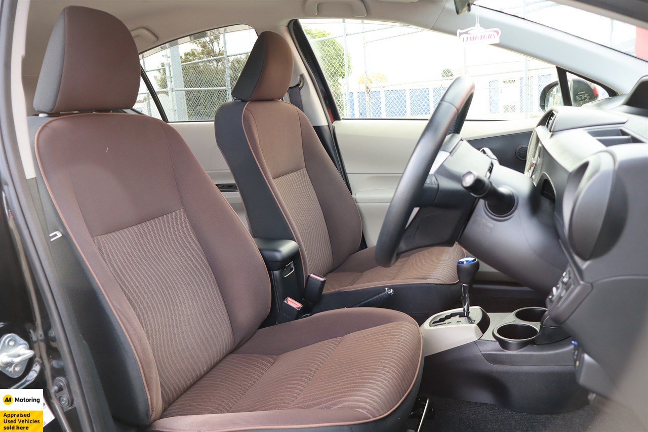 2013 Toyota Aqua