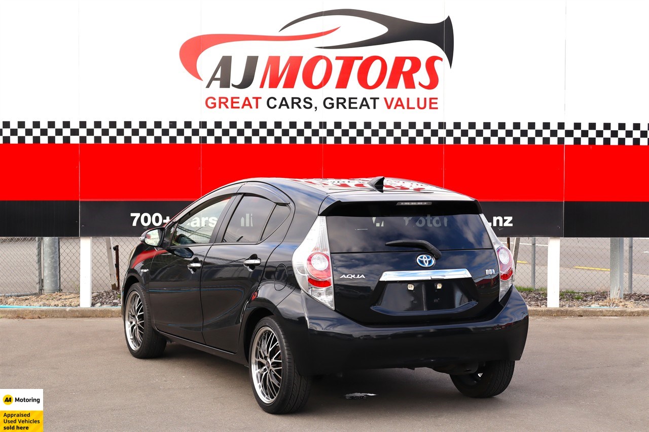2013 Toyota Aqua