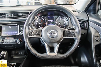 2022 Nissan X-Trail - Thumbnail