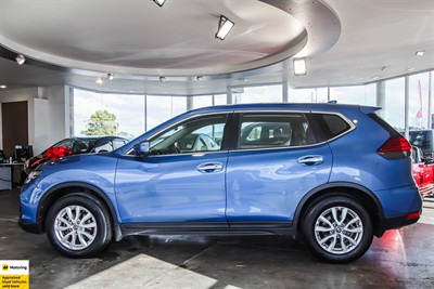 2022 Nissan X-Trail - Thumbnail