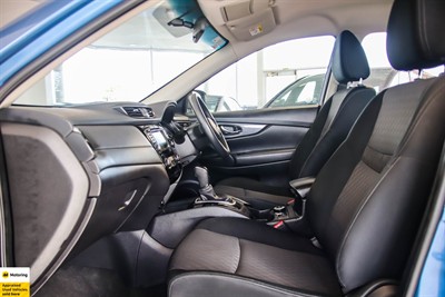 2022 Nissan X-Trail - Thumbnail