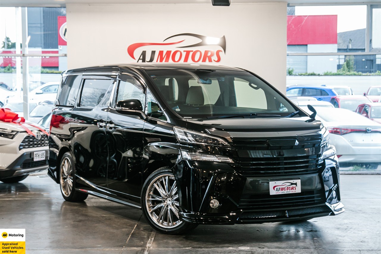 2015 Toyota Vellfire