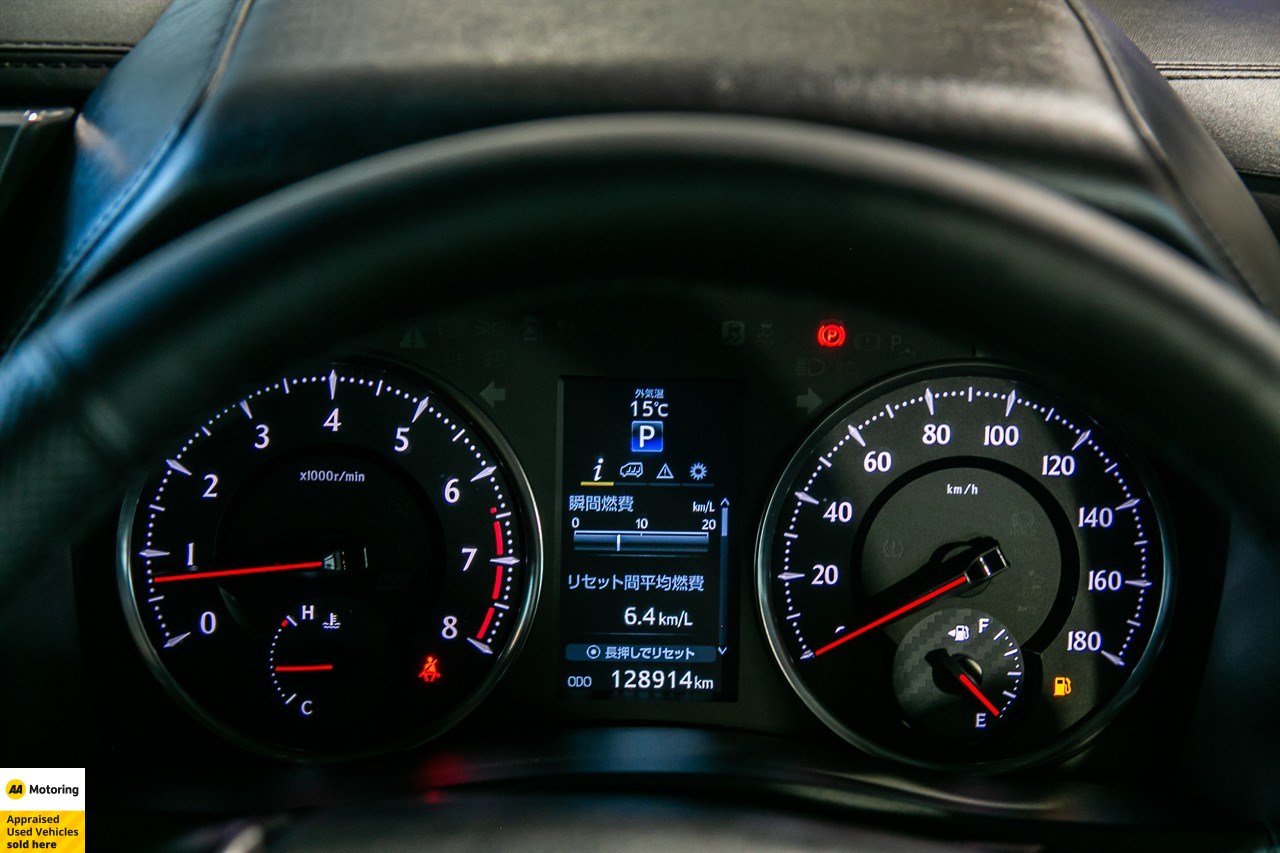 2015 Toyota Vellfire